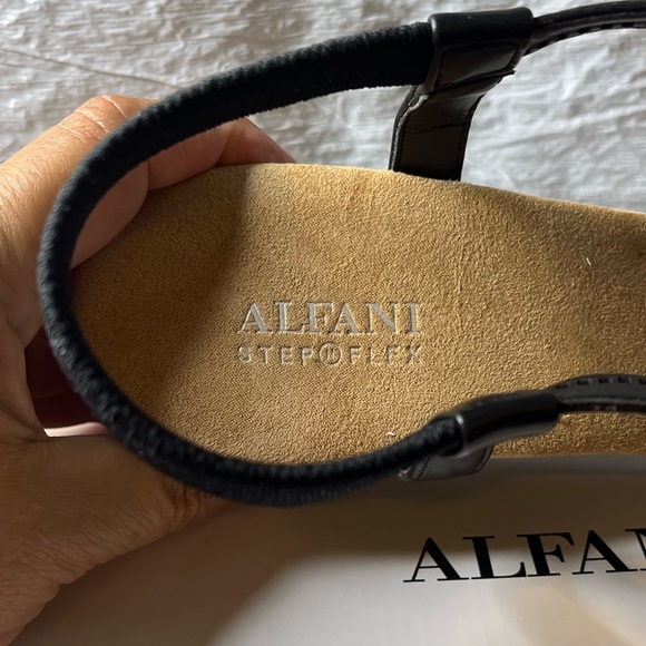 Alfani Vacanzaa2 Stepflex Wedge Women's Size 12M NIB - Picture 6 of 7